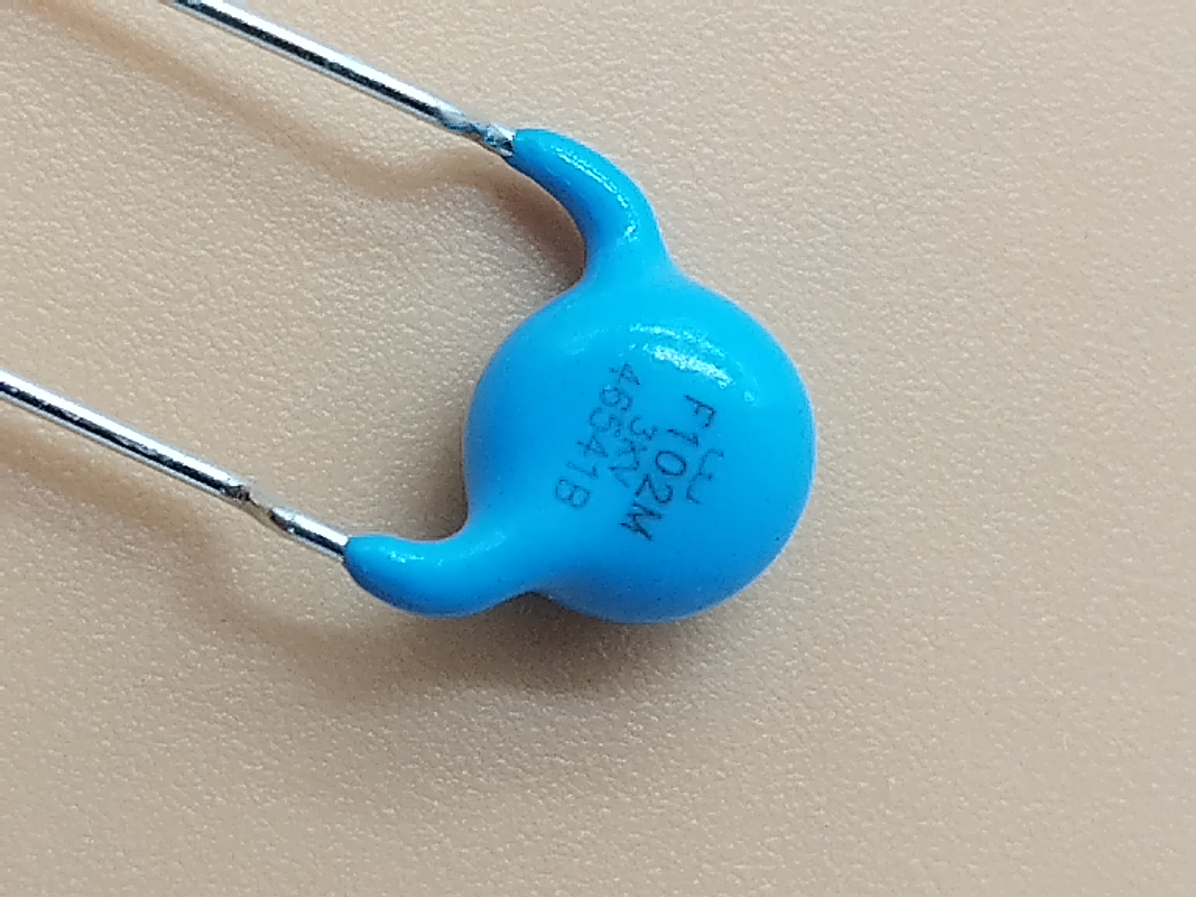 HGK3FF102MG3AW-2050A5(3KV102M).jpg HGK3FF102MG3AW-2050A5(3KV102M).jpg